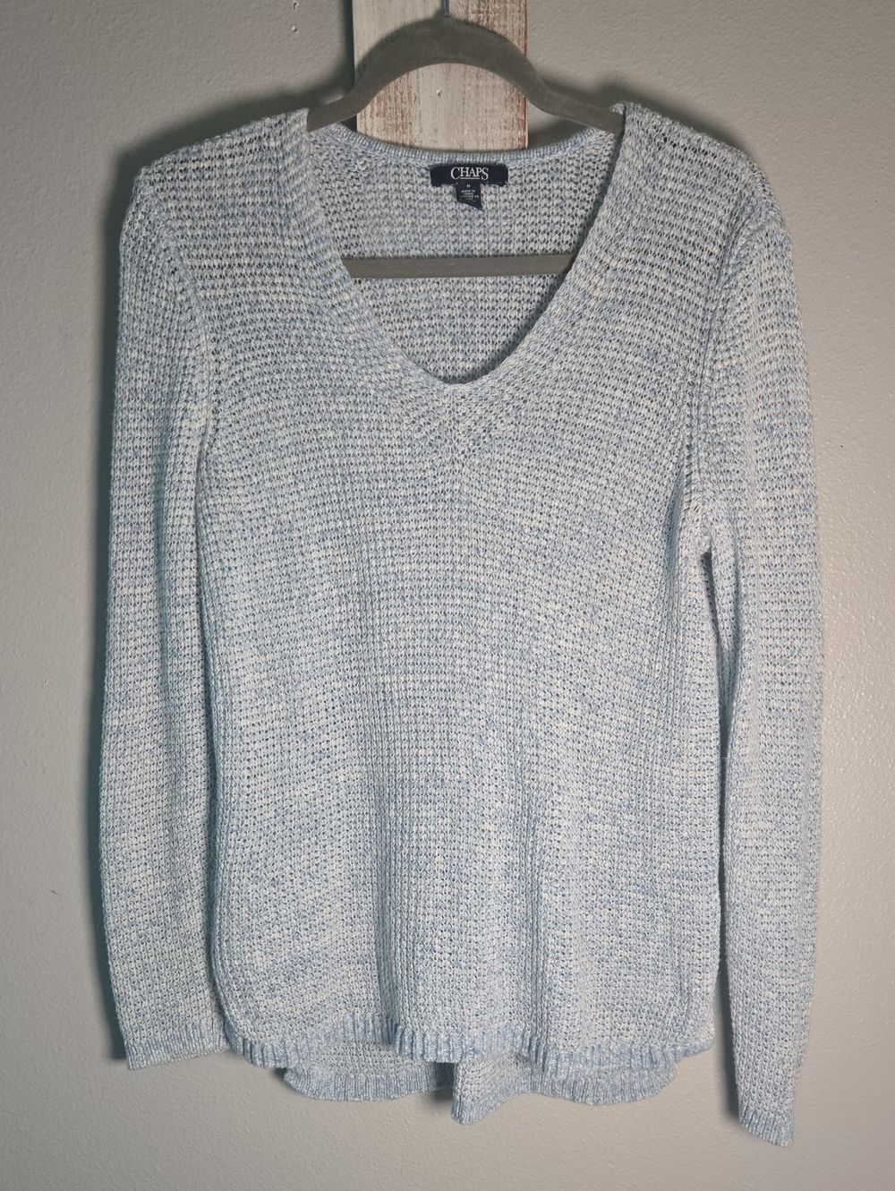 Chaps Women's Pale Blue V-Neck Knit Sweater